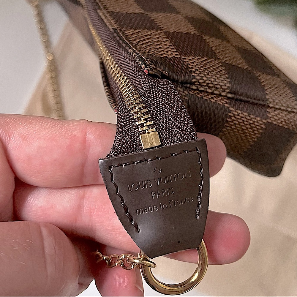 NWOT Authentic Louis Vuitton Mini Pochette - Picture 5 of 5